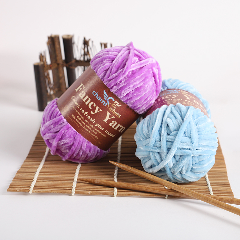Woven Scarf Blanket - シェニール暖かいベルベット糸2本セット、1ロールあたり100g、合計200g、編み物やかぎ針編みに最適、スカーフ、帽子、カーペット、クッション、毛布、手作りの装飾品、その他の工芸品に最適、初心者にも適しています。