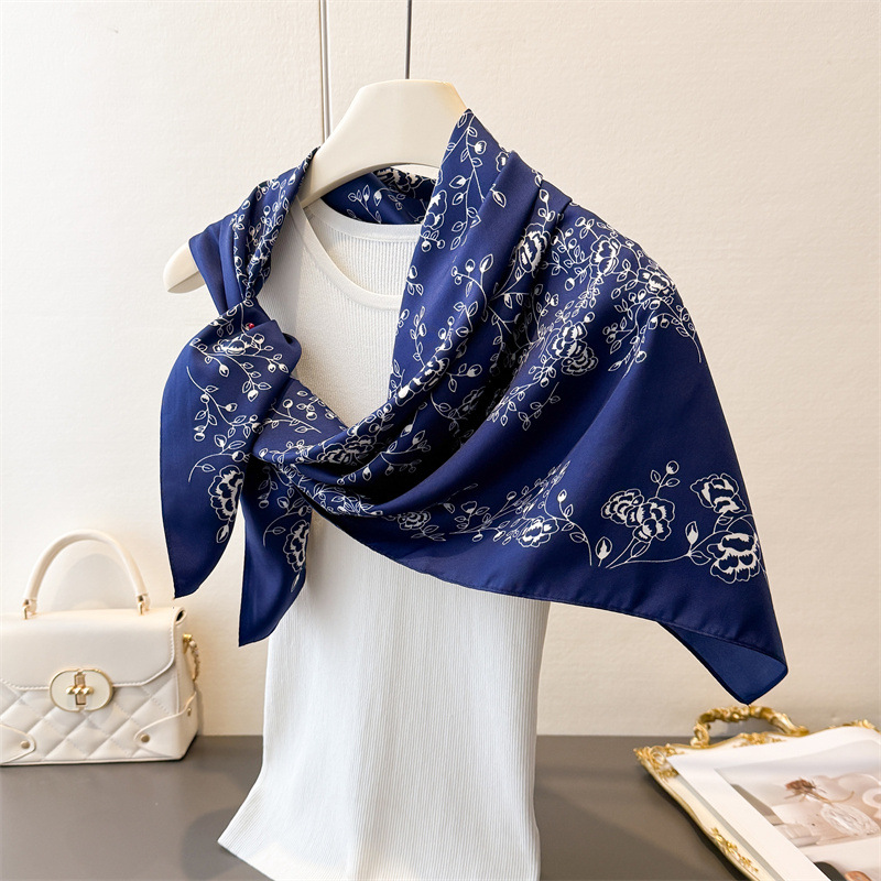高級ヴィンテージ 90X90cm 正方形スカーフ女性のための - Ascot Neck Scarf のレビューと価格