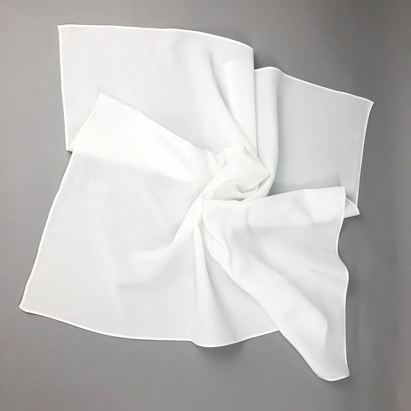 新しい女性シルクスカーフスクエアネックショールレディホワイト - Ascot Neck Scarf のレビューと価格