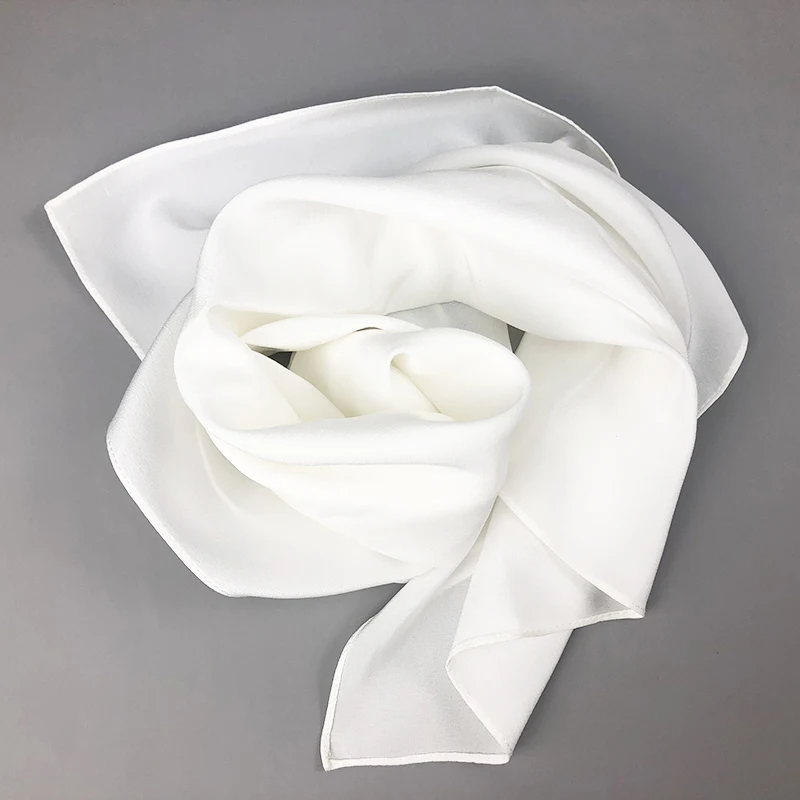 新しい女性シルクスカーフスクエアネックショールレディホワイト - Ascot Neck Scarf のレビューと価格
