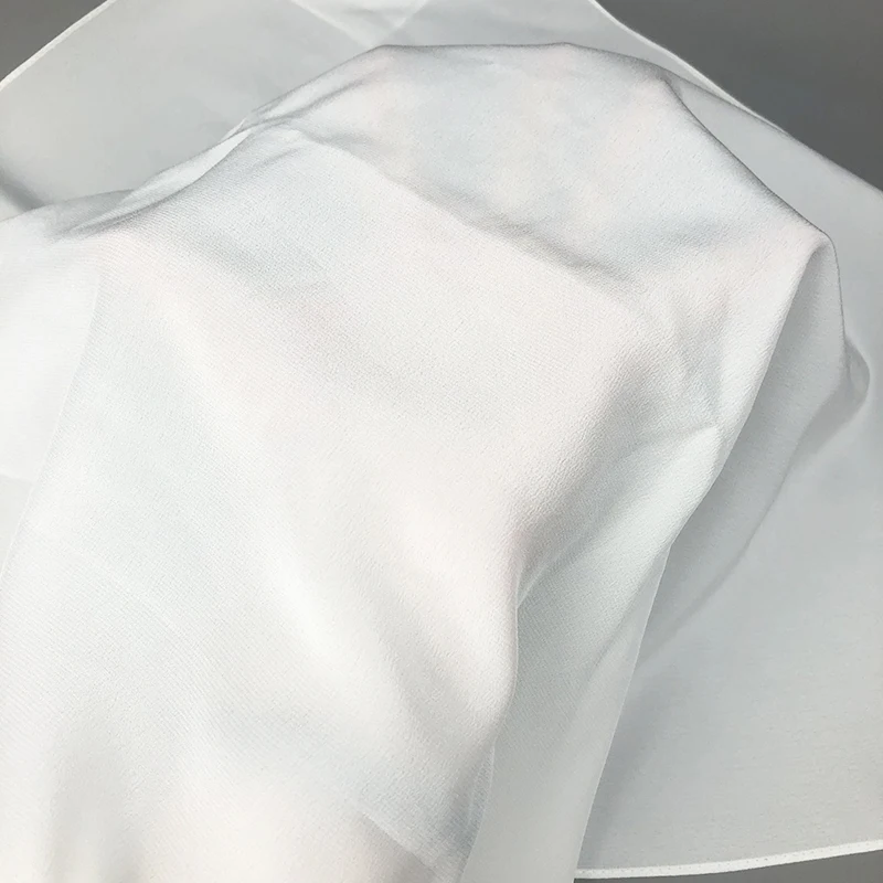 新しい女性シルクスカーフスクエアネックショールレディホワイト - Ascot Neck Scarf のレビューと価格